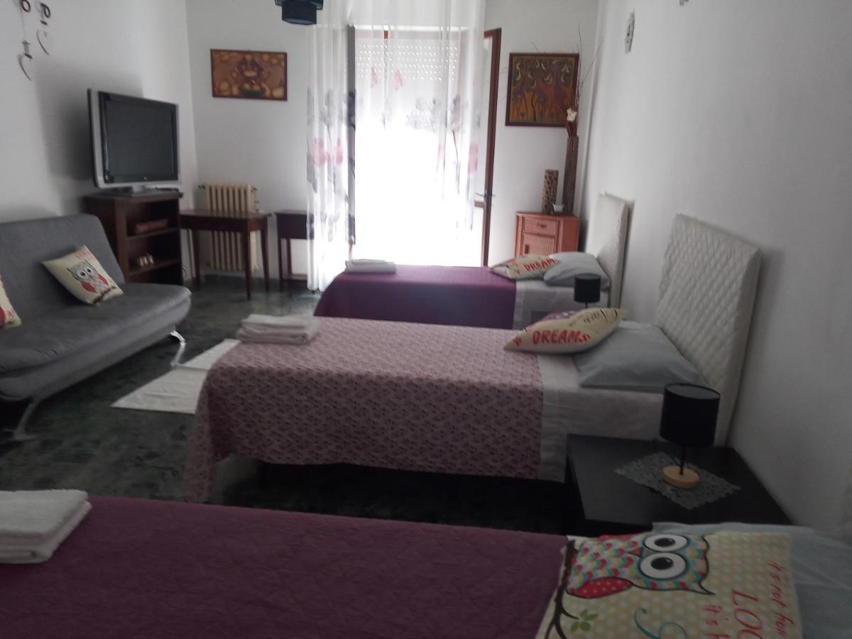 Shanel Apartman Seravezza Kültér fotó