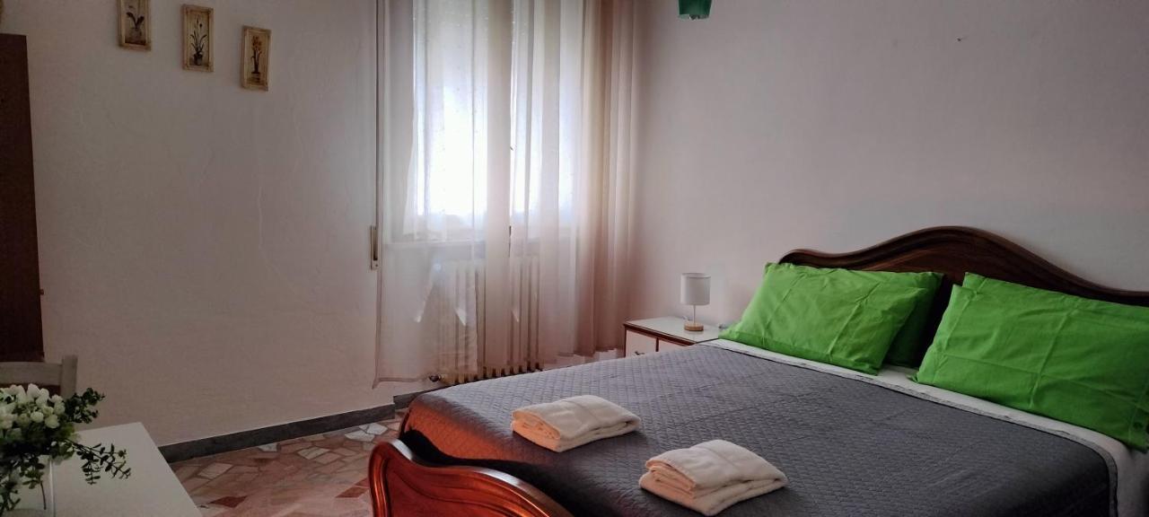 Shanel Apartman Seravezza Kültér fotó